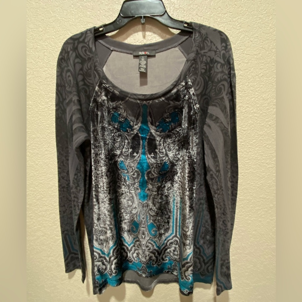 Style & Co Shimmering Silver, Black & Turquoise size L, Scoop Neck, Long Sleeve